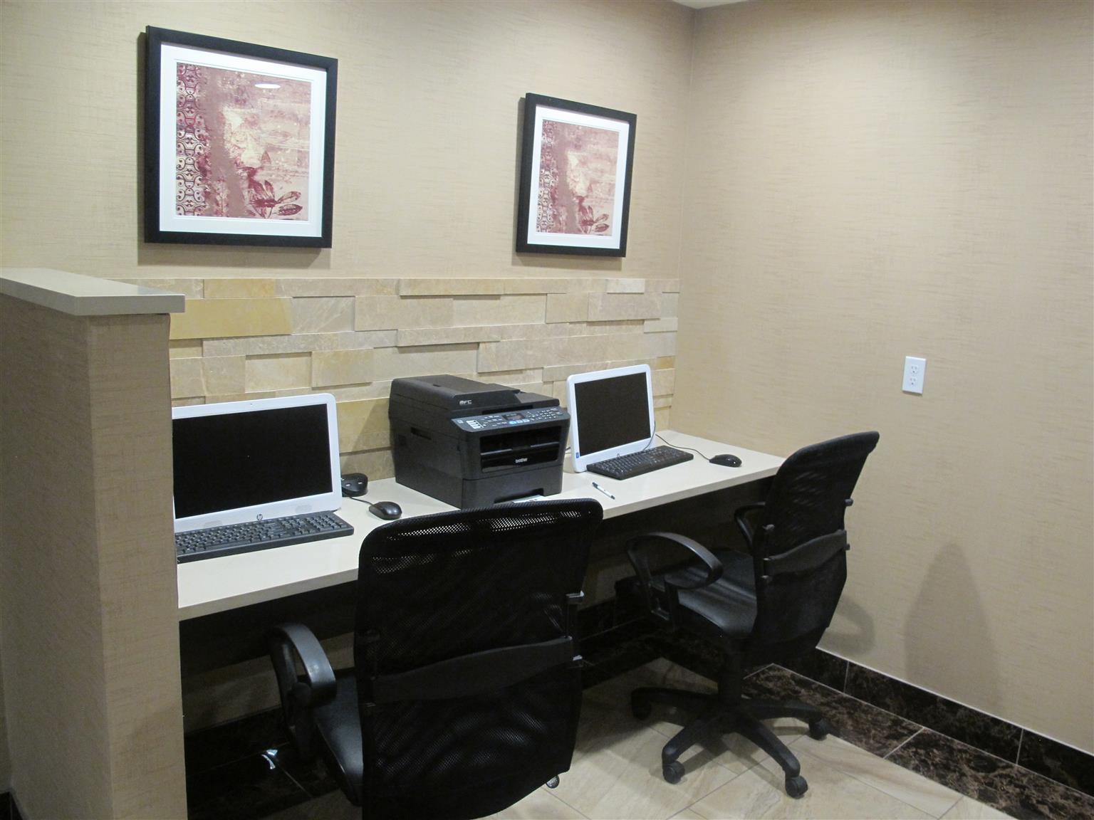 Best Western Woodland Inn מראה חיצוני תמונה