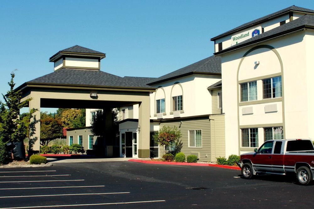 Best Western Woodland Inn מראה חיצוני תמונה